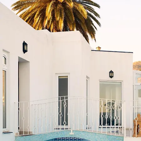 Chimenea 16 * Nerja
