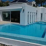 Chimenea - Luxury With Private Pool & Stunning Sea Views - Lual