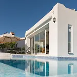 Chimenea - Luxury With Private Pool & Stunning Sea Views - Lual Villa
