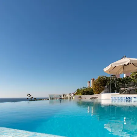 Villa Chimenea - Luxury With Infinity Pool & Stunning Sea Views - Lual *