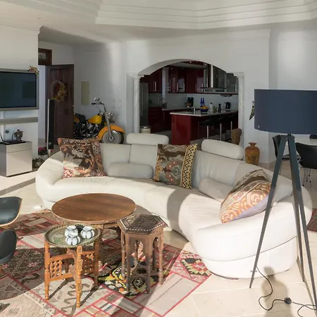 Chimenea 16 נרחה