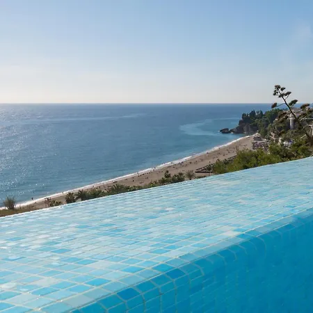 Chimenea - Luxury With Infinity Pool & Stunning Sea Views - Lual 네르하